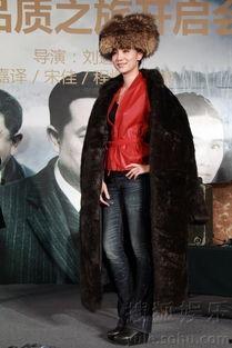 悬崖电视剧在线观看40,在线观看40集，揭秘神秘谍战风云